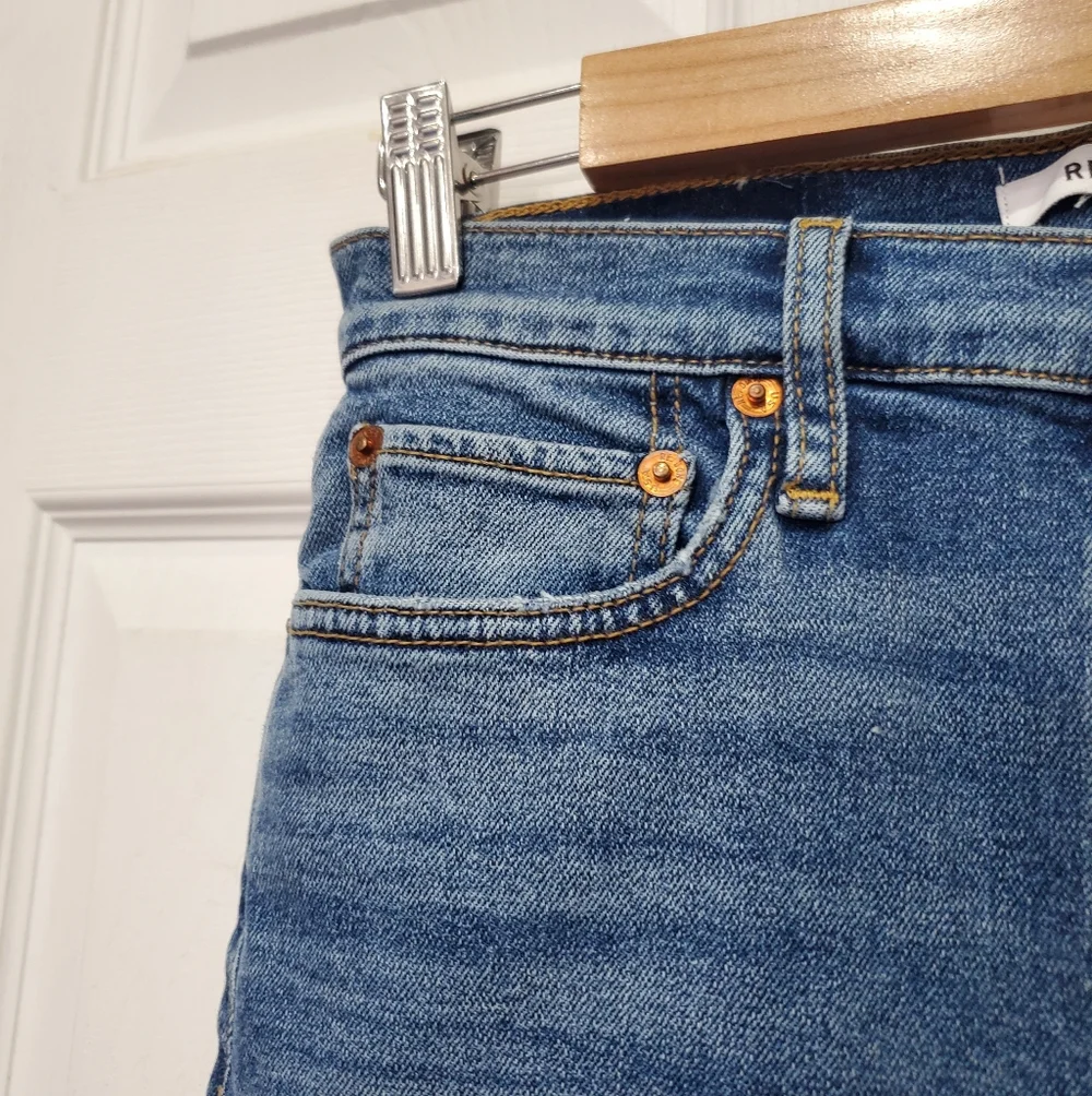 RE/DONE 70s High Rise Stove Pipe straight-leg jeans Size 26 - Picture 3 of 14